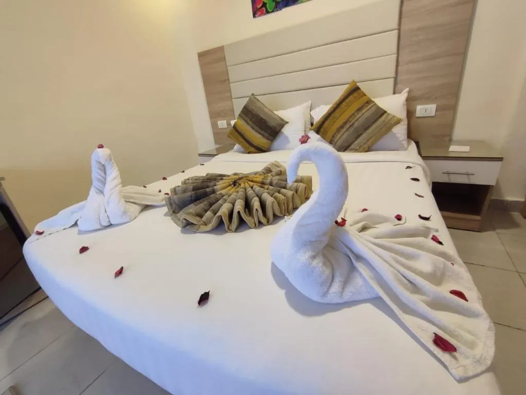 Family suite sea side view (Egyptians & Resident Foreigners only)